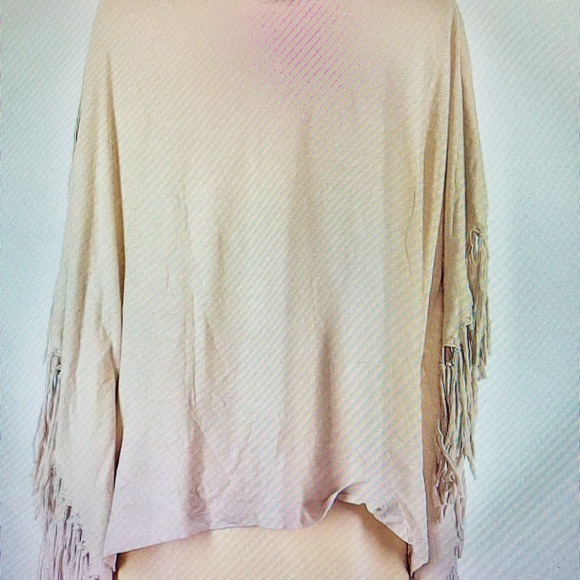 Free People Movement Fringed Poncho Creme Size Small - Picture 5 of 14